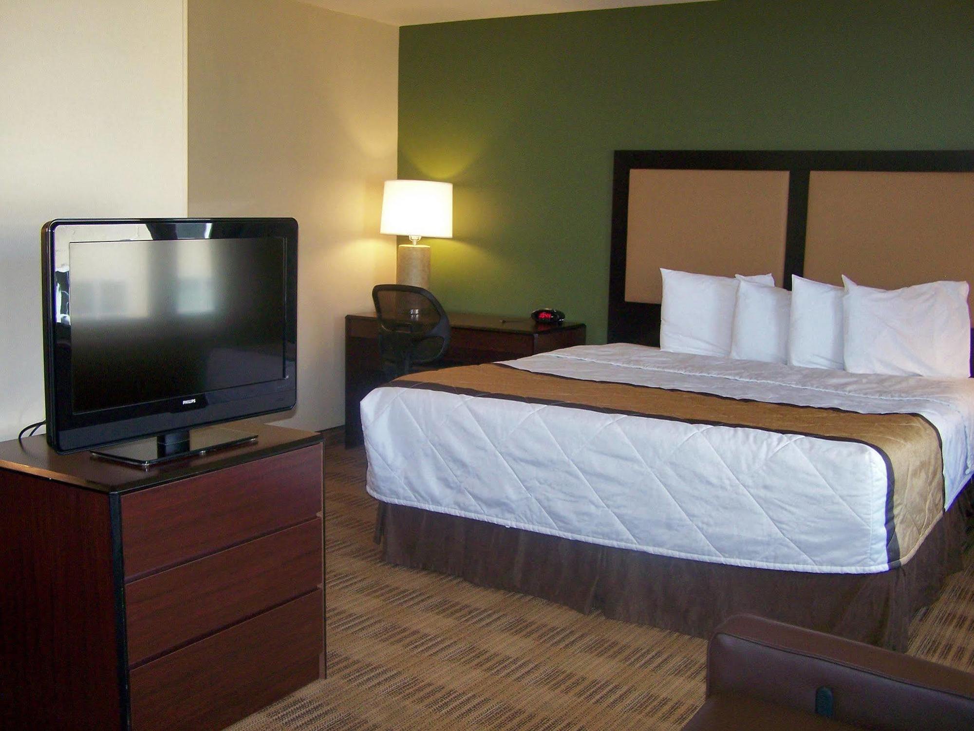 Extended Stay America Select Suites - Columbia - Northwest Harbison Exterior photo